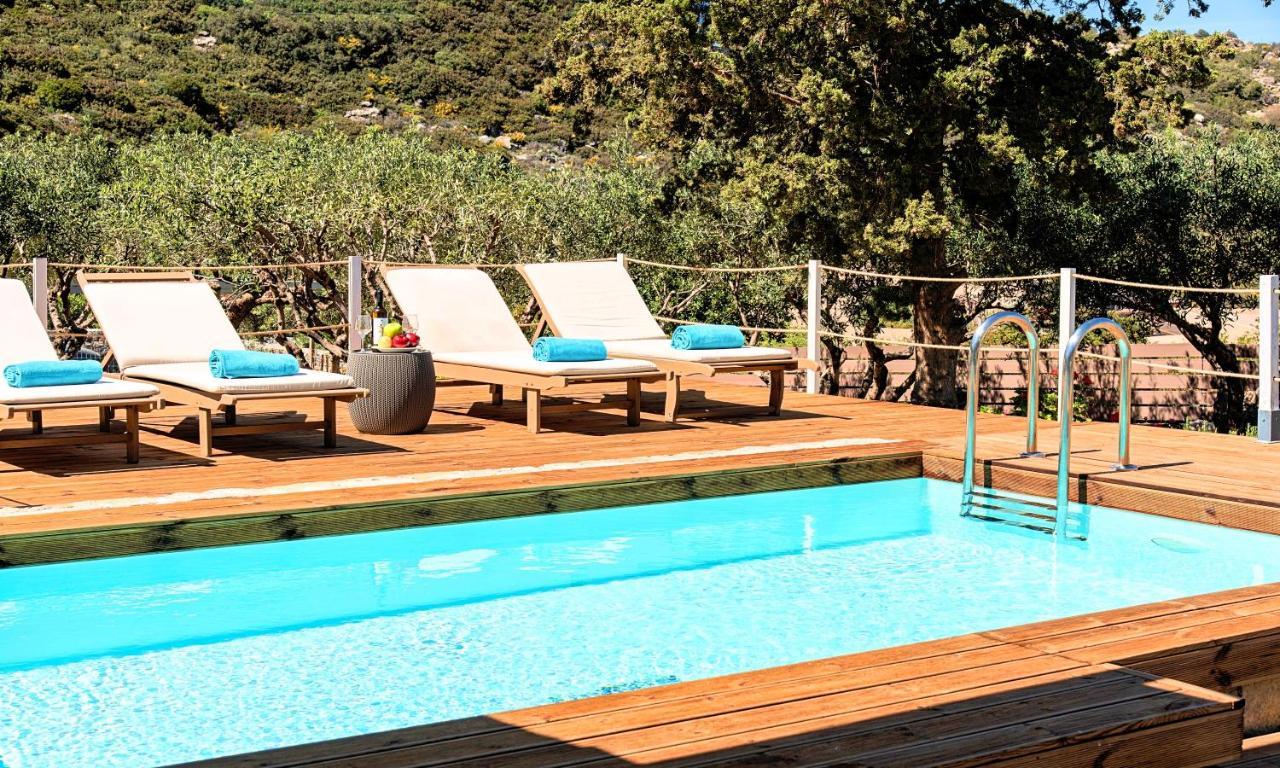 Cretan Lodge Heated Pool อายิโอสนิโกลาโอส ภายนอก รูปภาพ