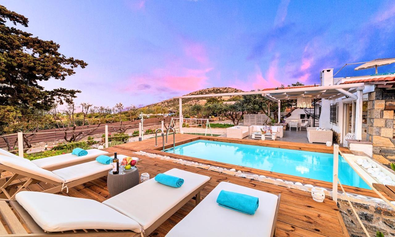 Cretan Lodge Heated Pool อายิโอสนิโกลาโอส ภายนอก รูปภาพ