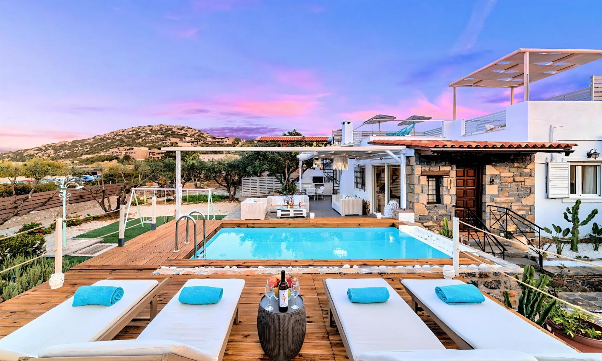 Cretan Lodge Heated Pool อายิโอสนิโกลาโอส ภายนอก รูปภาพ